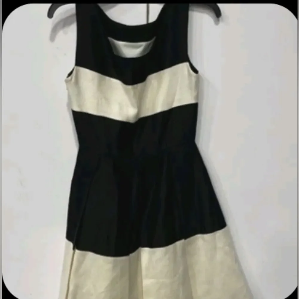 Kate Spade Designer Kayle Elegant Black and White Sleeveless Flare Dress 4